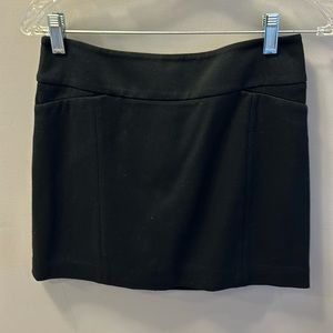 White House Black Market XS MINI SKIRT